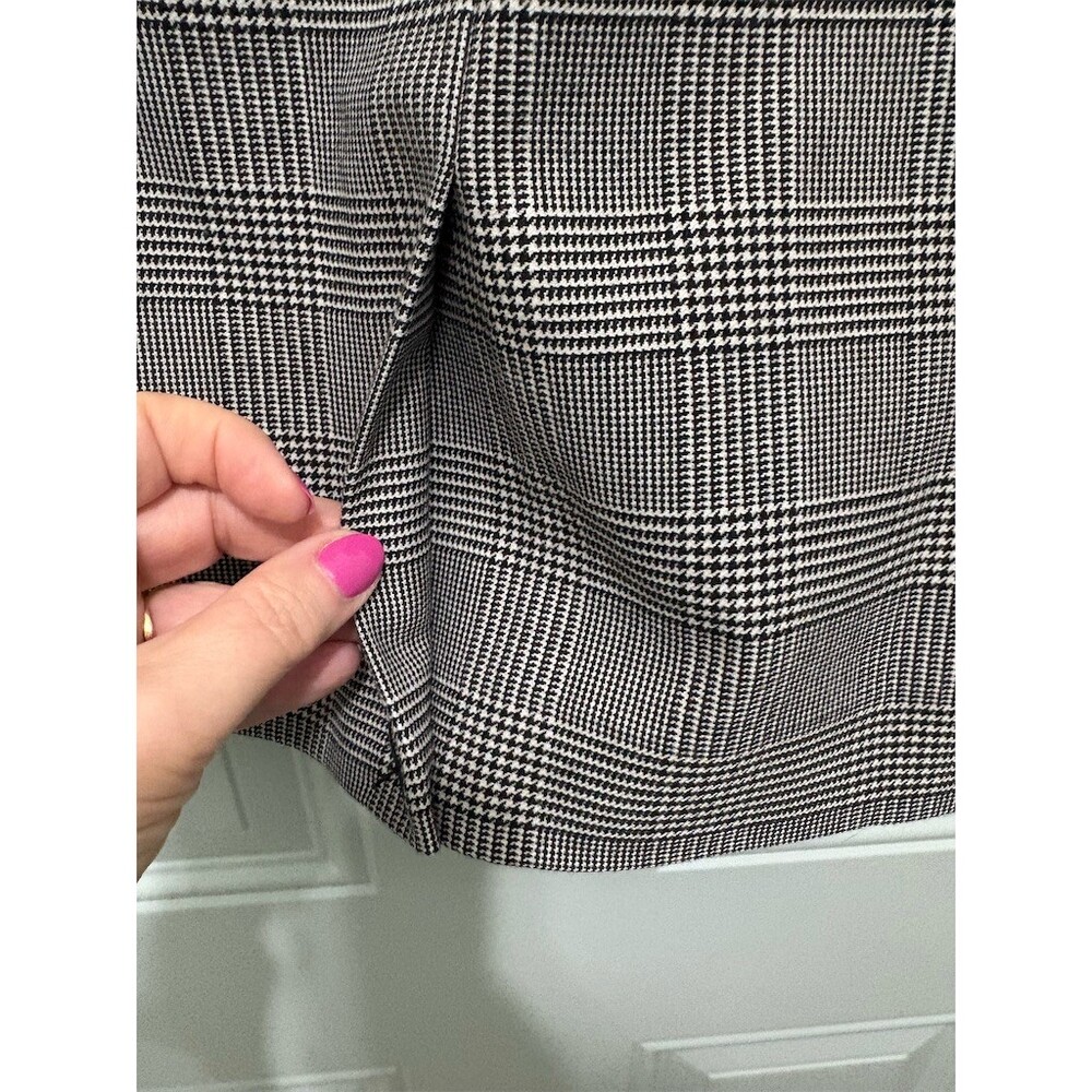 Monroe & Main Skirt Womens Size 14 Black & White Plaid Wrap Pencil Knee - Picture 4 of 9